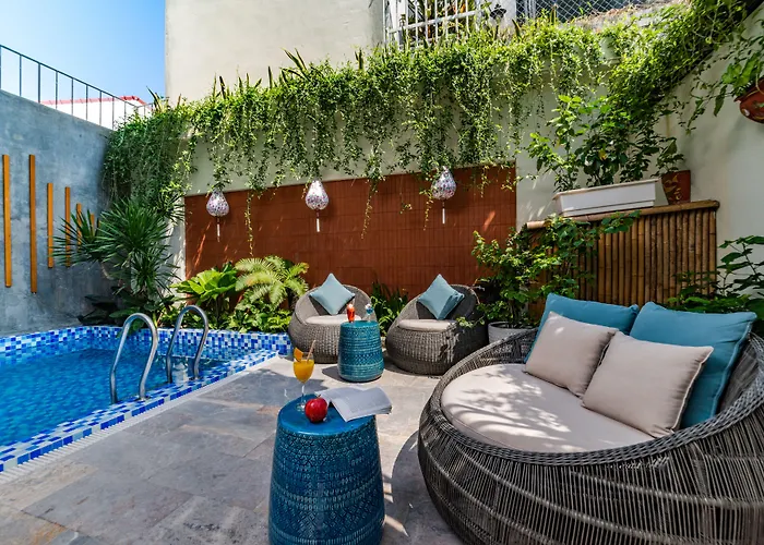 Hoi An Merrily De Art Hotel